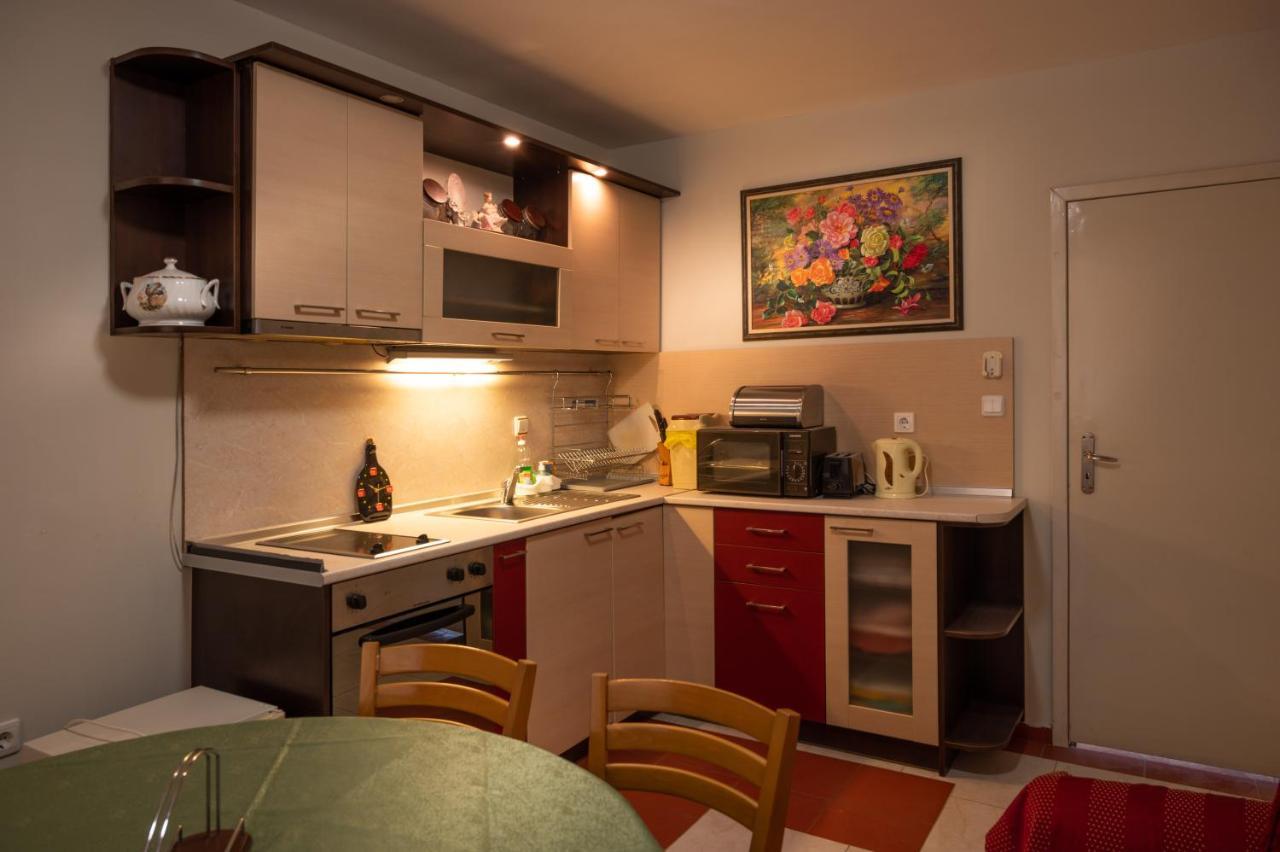 פרימורסקו Kalypso Hotel מראה חיצוני תמונה