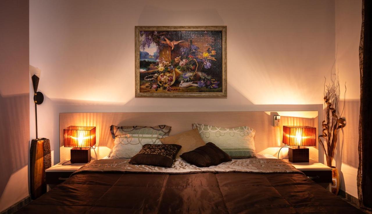 פרימורסקו Kalypso Hotel מראה חיצוני תמונה