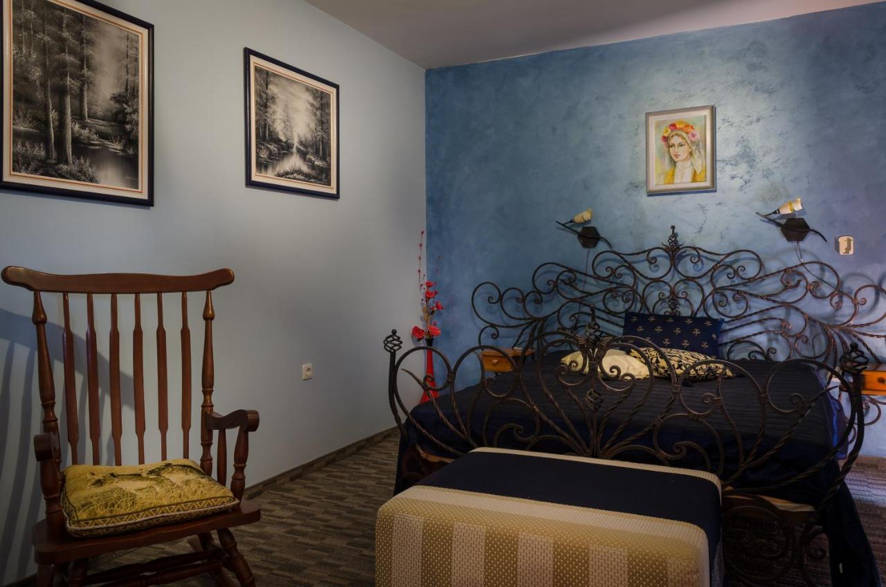 פרימורסקו Kalypso Hotel מראה חיצוני תמונה