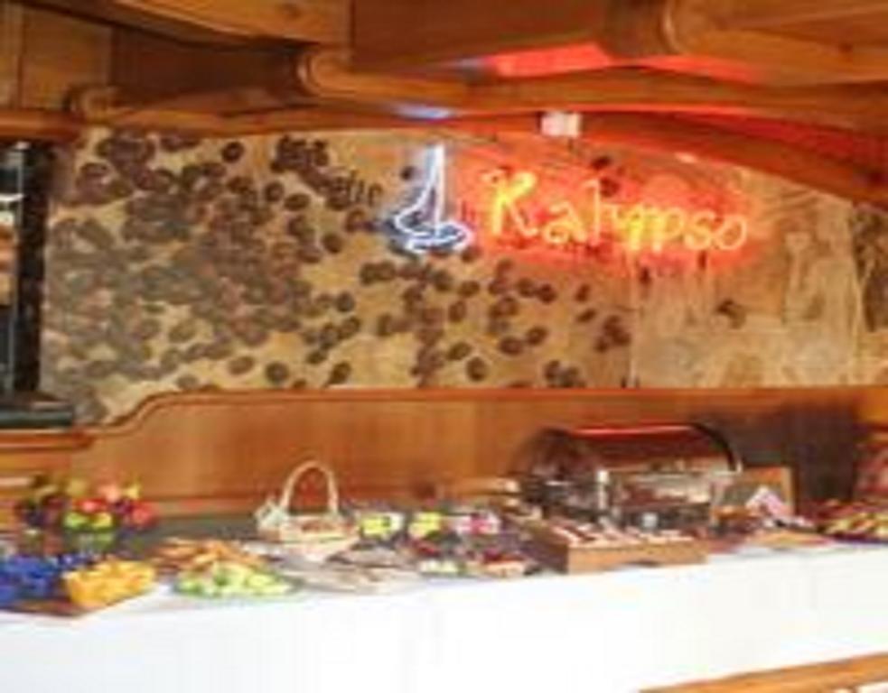 פרימורסקו Kalypso Hotel מראה חיצוני תמונה