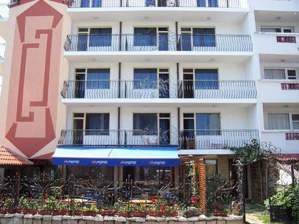 פרימורסקו Kalypso Hotel מראה חיצוני תמונה